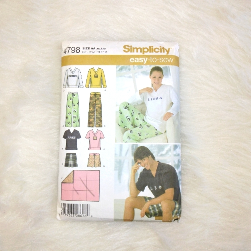 Simplicity 4798 Easy To Sew lounge pants, shorts, top, blanket XS-M